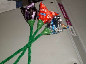 How-to-make-condom-roses