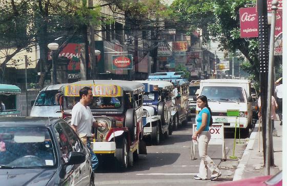Busy street in Manila